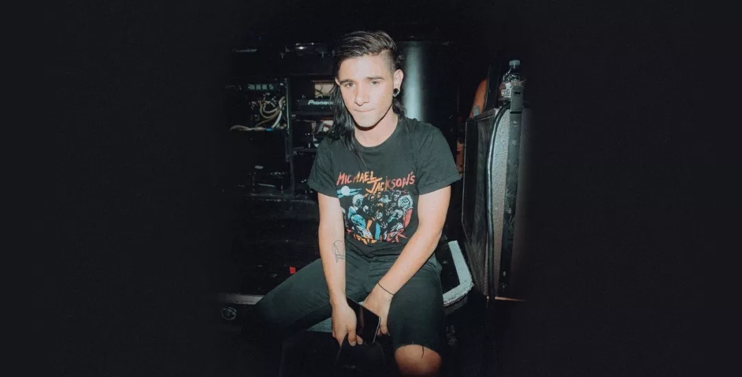 Assum：Baolan人很好，他会提醒我们要回城和买真眼