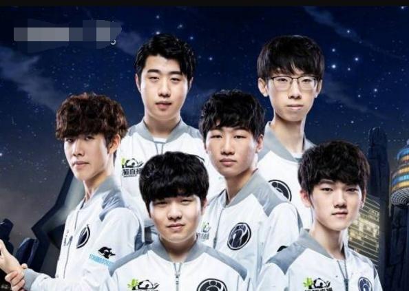 Doinb ：有别的队长问小草包你接单到时候你打训练赛吗？他说不打