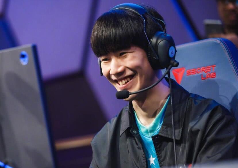 外媒消息：Carzzy与VIT达成为期三年的签约协议