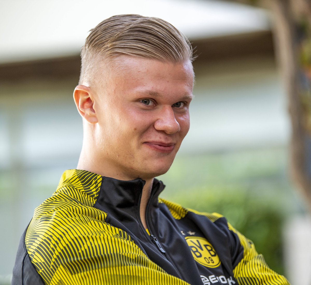 T1