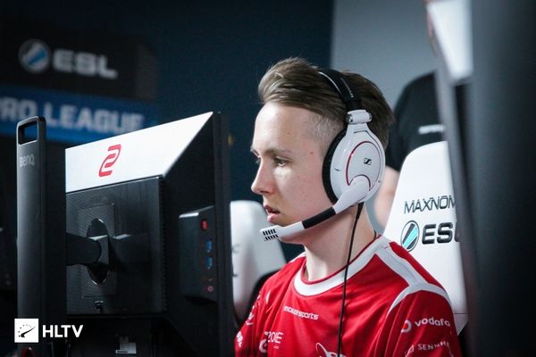 EDward Gaming 轻松击败 Dragon Rangers 晋级 VCT 2025： 中国 Kickoff 下半区决赛